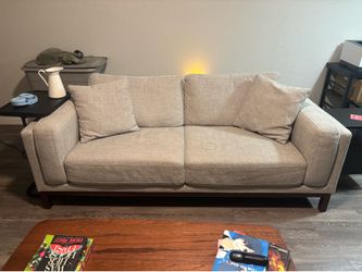 Used Brinkley Sofa (Rooms To Go)