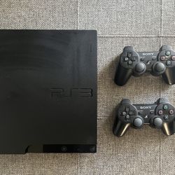 Sony PS3 Console CECH-3001A w/ 2 Controllers & Power Cable 
