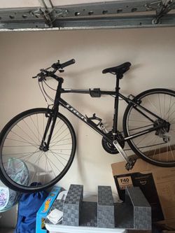 Trek FX1 bike.