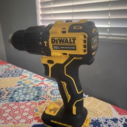 Dewalt Atomic Hammer Drill 20v. $85 Tool Only Pick Up In Van Nuys