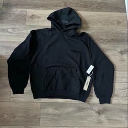 🖤 Essentials Fear of God Black Hoodie – Medium