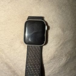 Apple Watch Series 5 Nike Edition