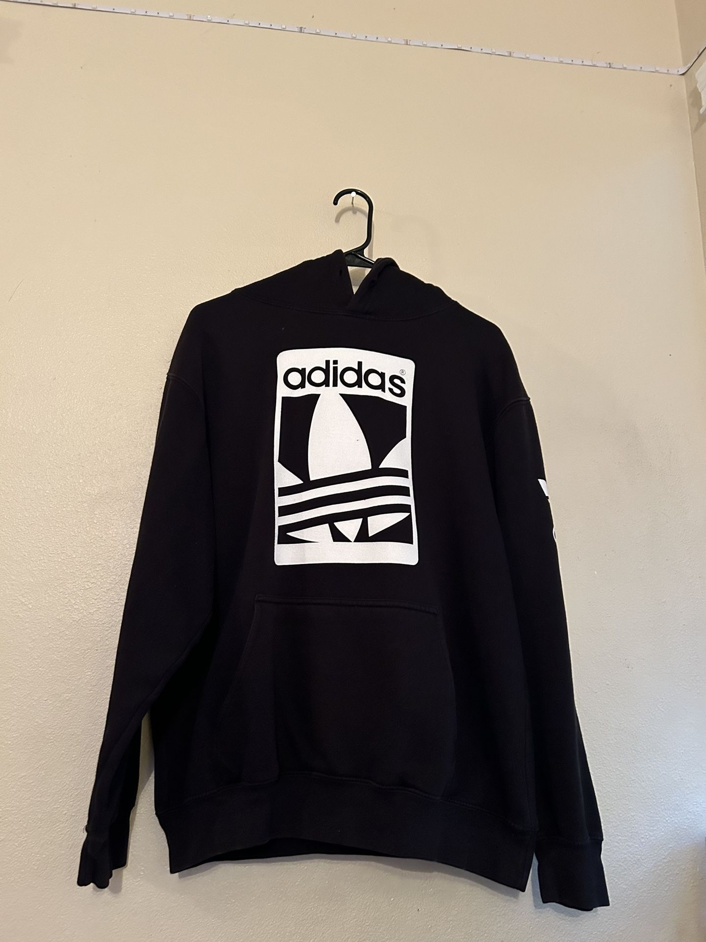 Adidas Hoodie Black Size Medium 