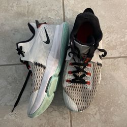 Nike LeBron Witness Pure Platinum Light Dew