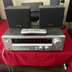 KENWOOD  STEREO RECEIVER FREE FISHER SPEAKERS