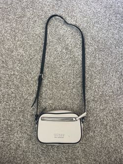 Guess purse