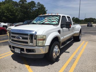2008 Ford. F-450  Lariat 4x4  6.4 Diesel