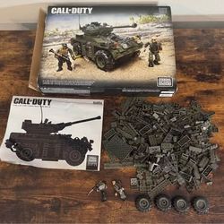 Call of Duty Mega Bloks Figures Included not sure if complete Just $10 