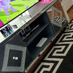Mirrored Tv Stand