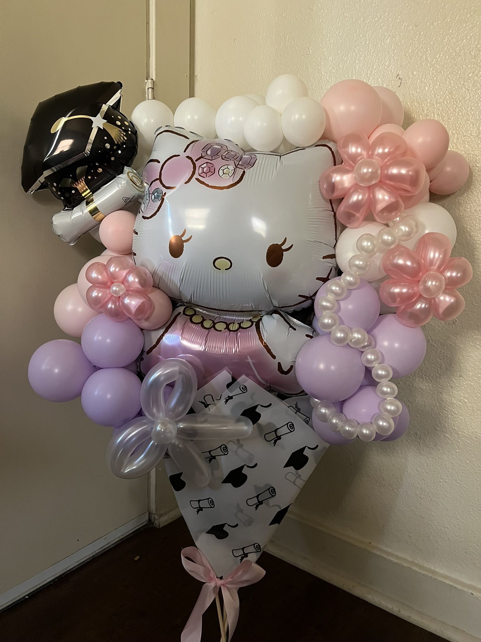 π βThe perfect gift that lifts spirits β literally!β Unique balloon bouquets made to wow! Message me to order π