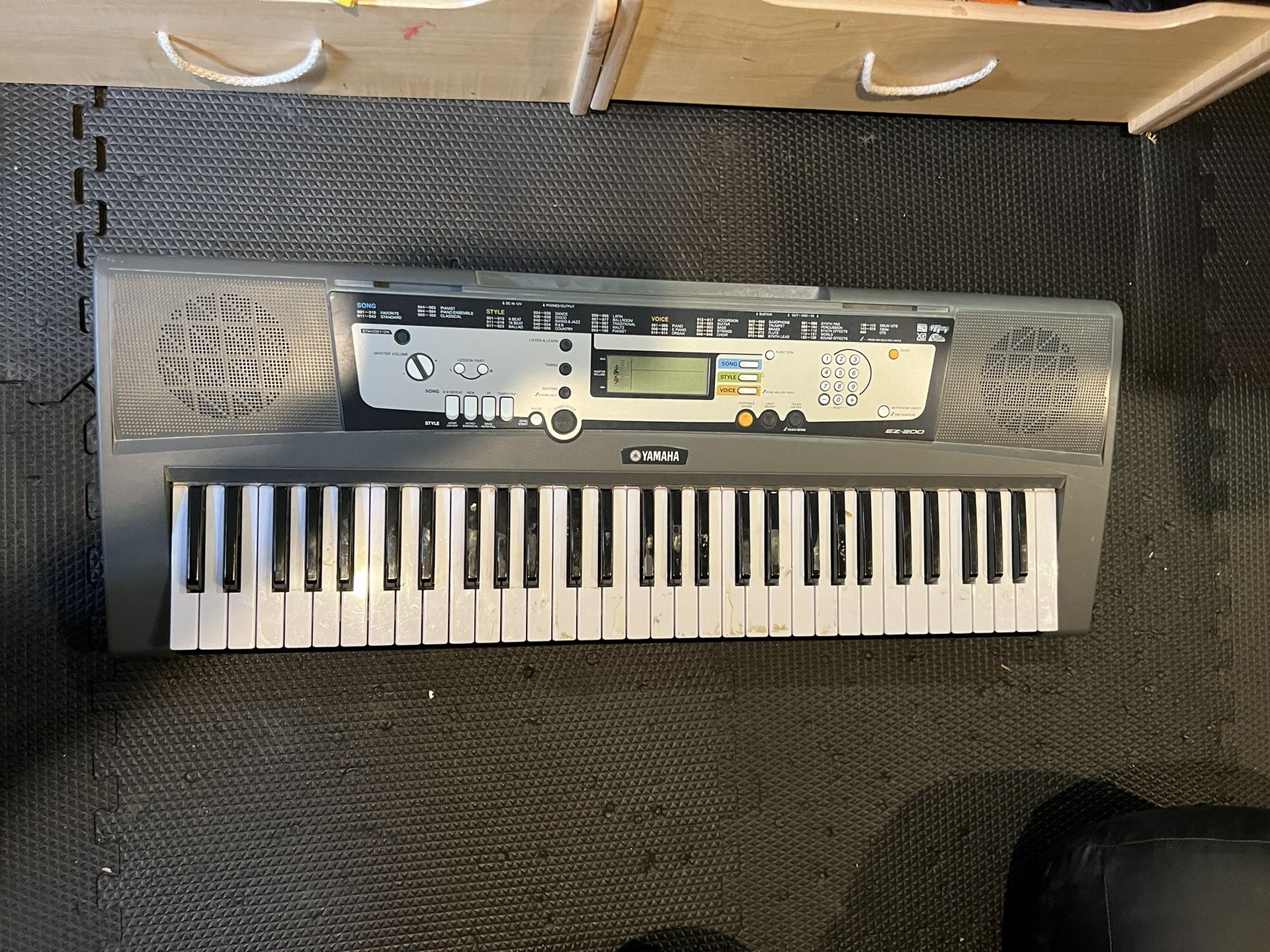 Yamaha Keyboard