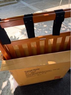 Casual Home Luggage with Shelf in Honey Oak
