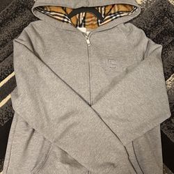 Grey burberyy zip up