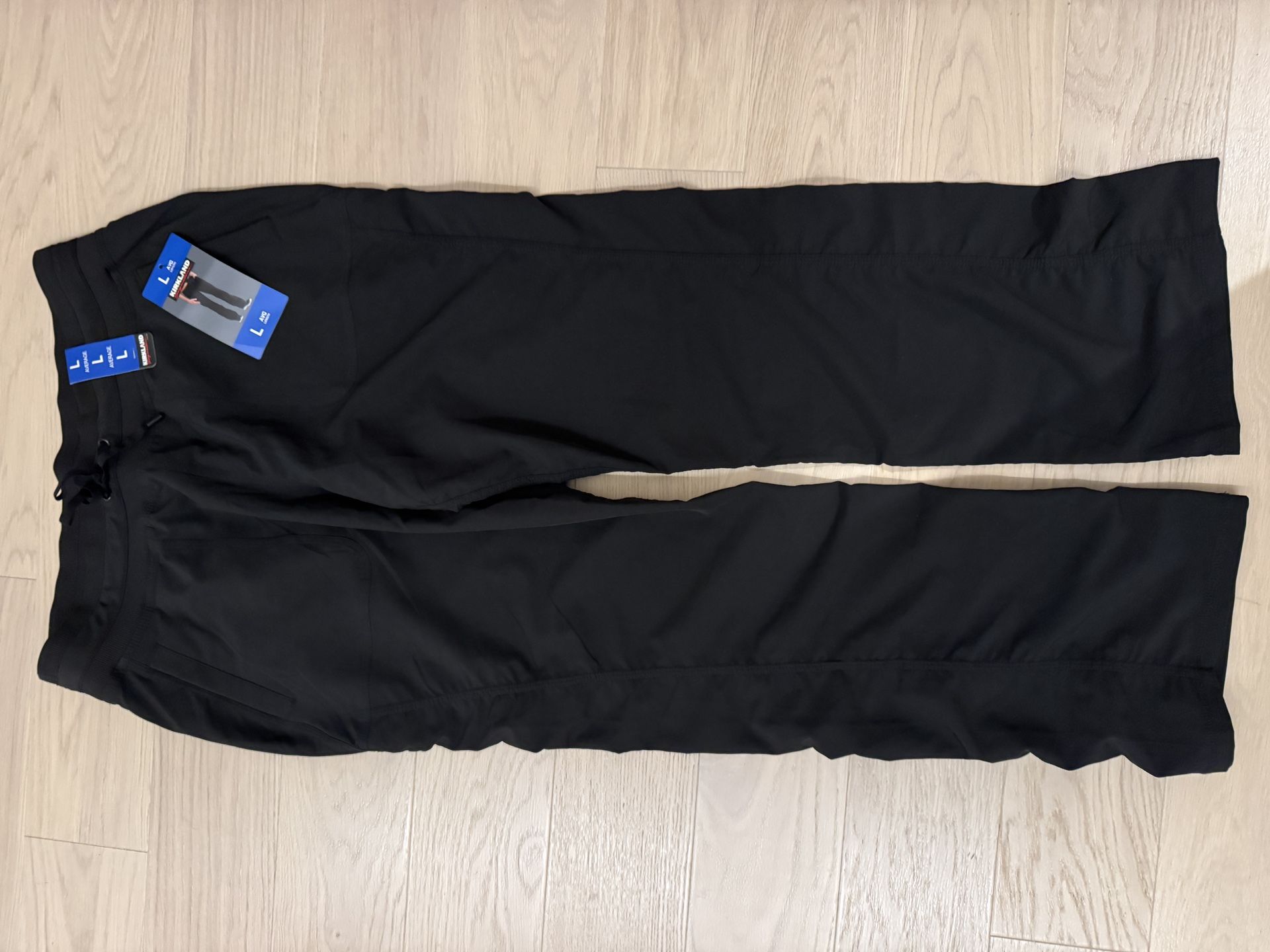 Kirkland Signature Women's Woven Pant - Black - Size Large - NWT