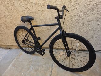Black Fixie BMX style