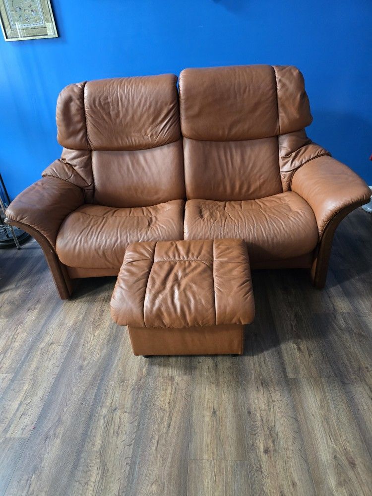 Ekornes Stressless All Leather Reclining Loveseat And Matching Storage Ottoman