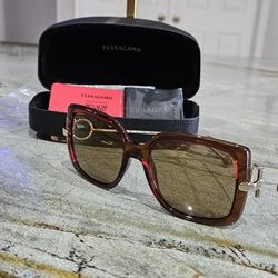 Salvatore Ferragamo Sunglasses With Case 