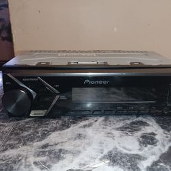 Pioneer Radio Bluetooth USB Aux No CD Is A Media Radio Works Great $50firm Price Pickup Only Serious Buyers Please Please 