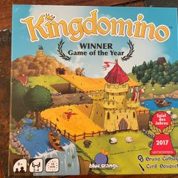 Kingdomino – Tile-Laying Strategy Game