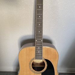 Acoustic Guitar Mitchell D120