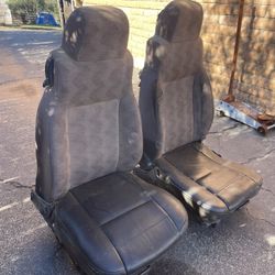 Jeep TJ Seats With Brackets