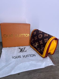 Louis Vuitton Mini Chain Bag
