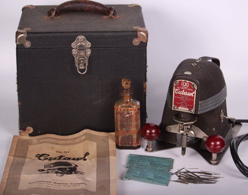 Rare Q1 Cutawl Jigsaw Pattern Sign Makers Precision Scroll Saw with Case, Oil, Manual, and Chisels
