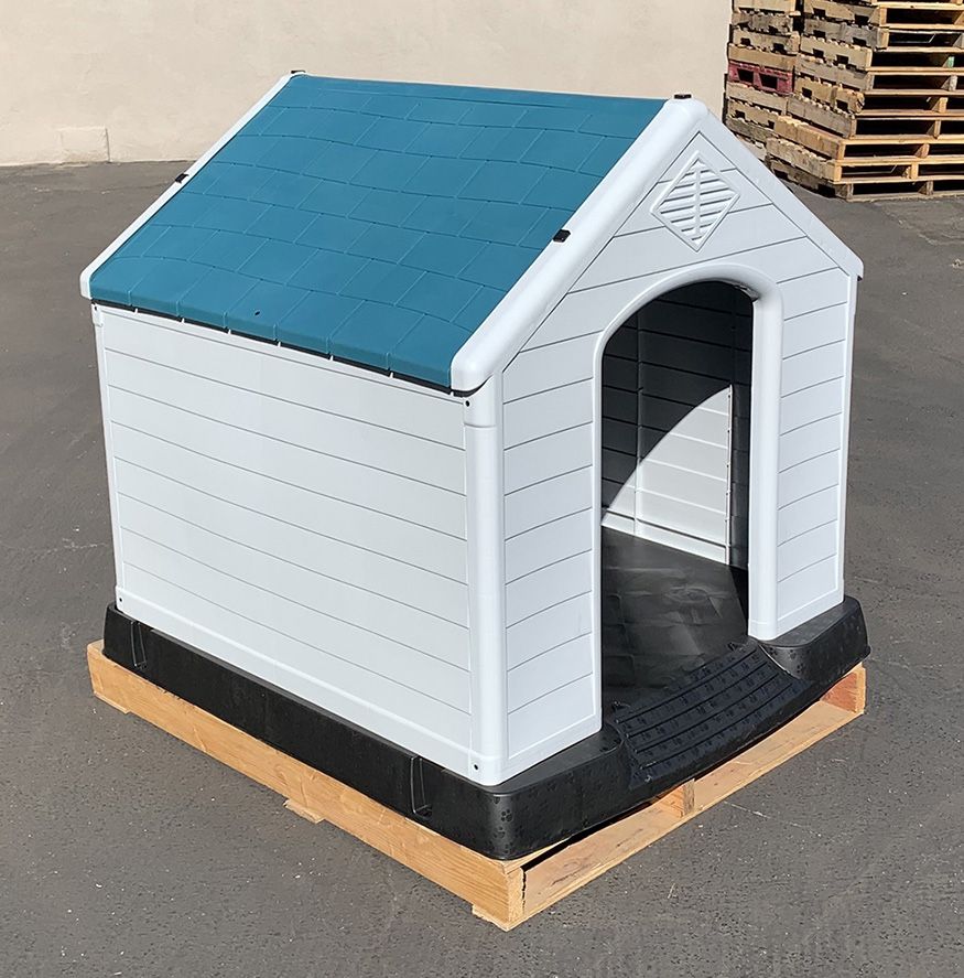 (NEW) $150 Plastic Dog House X-Large Size Pet Indoor Outdoor All Weather Shelter Cage Kennel 42x42x45” 
