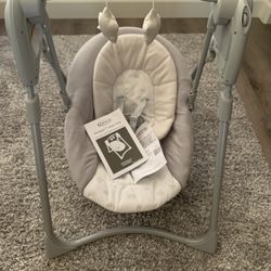 Brand New! Graco® Slim Spaces™ Compact Baby Swing, Reign