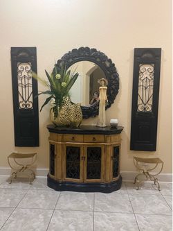 Conquet with mirror
