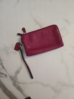 Authentic Coach Hot Pink Leather Wristlet / Wallet