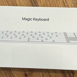 Apple Magic Keyboard with Numeric Keypad
