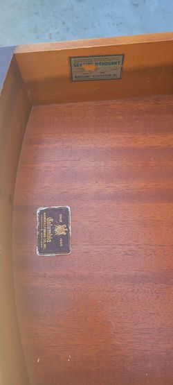 Vintage Columbia Mfg. Co. Genuine Mahogany Bowfront Nightstand / Side Table