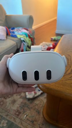 oculus quest 3 (READ BIO)