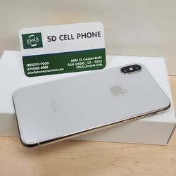 iPhone X 64 GB Silver Unlocked For Any Carrier Excellent Condition 