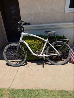 Gaint suede Bike