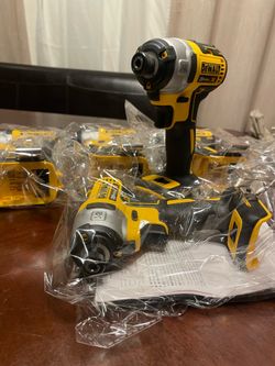 New 1/4” Dewalt 20V Impact Driver 3-Speed XR Brushless $80 Each Cada Uno Firme (Tool Only Solo Herramienta)