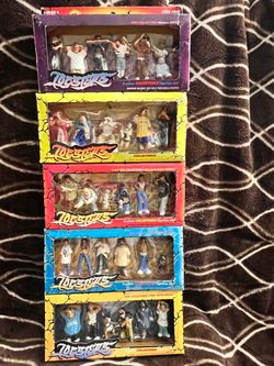 Vintage 2k Locsters figures
