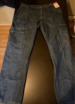 new Men’s wrangler cargo jeans 36x32