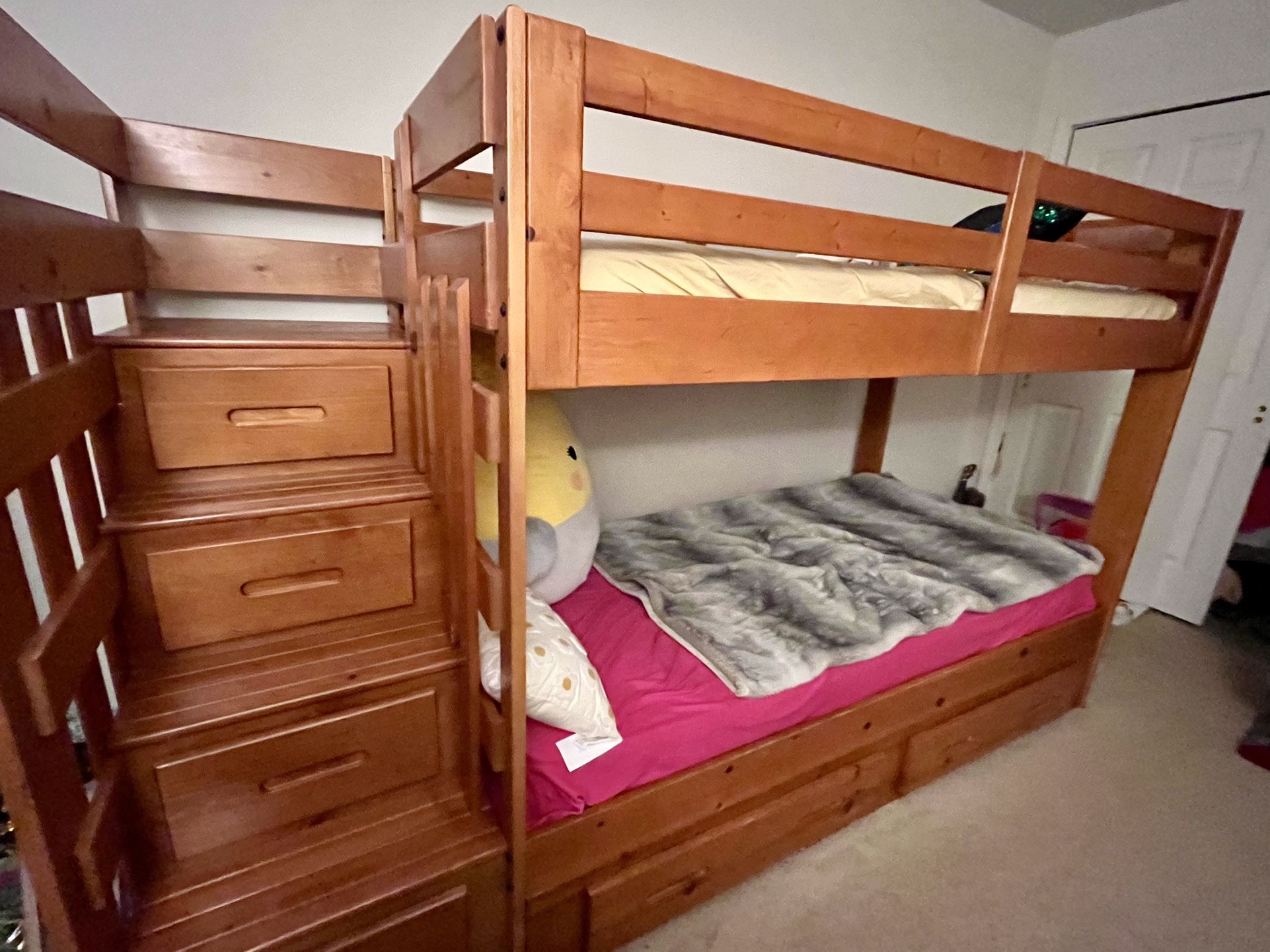 Wooden Bunk Bed Wih Storge Drawers Like New