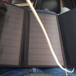 4 patriots 40w three panel solar panel