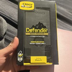Otter box defender for iPhone XR