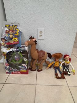 Toys  Disney /pixar