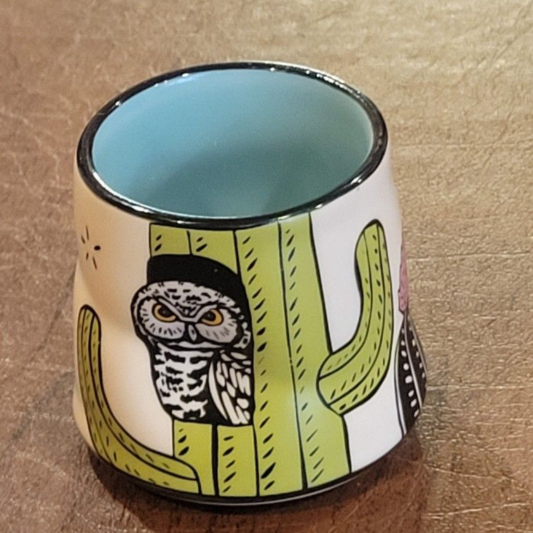 Vintage The Bowl Maker Lucky Owl Cup Mug Elf Owl 2 1/8" tall Perfect 
shape, no chips or cracks. Display item.
It is 2 1/8"tall, weight 5oz plus shipp