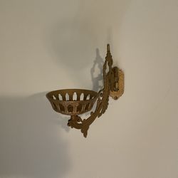 VINTAGE OIL LAMP/PLANT HOLDER