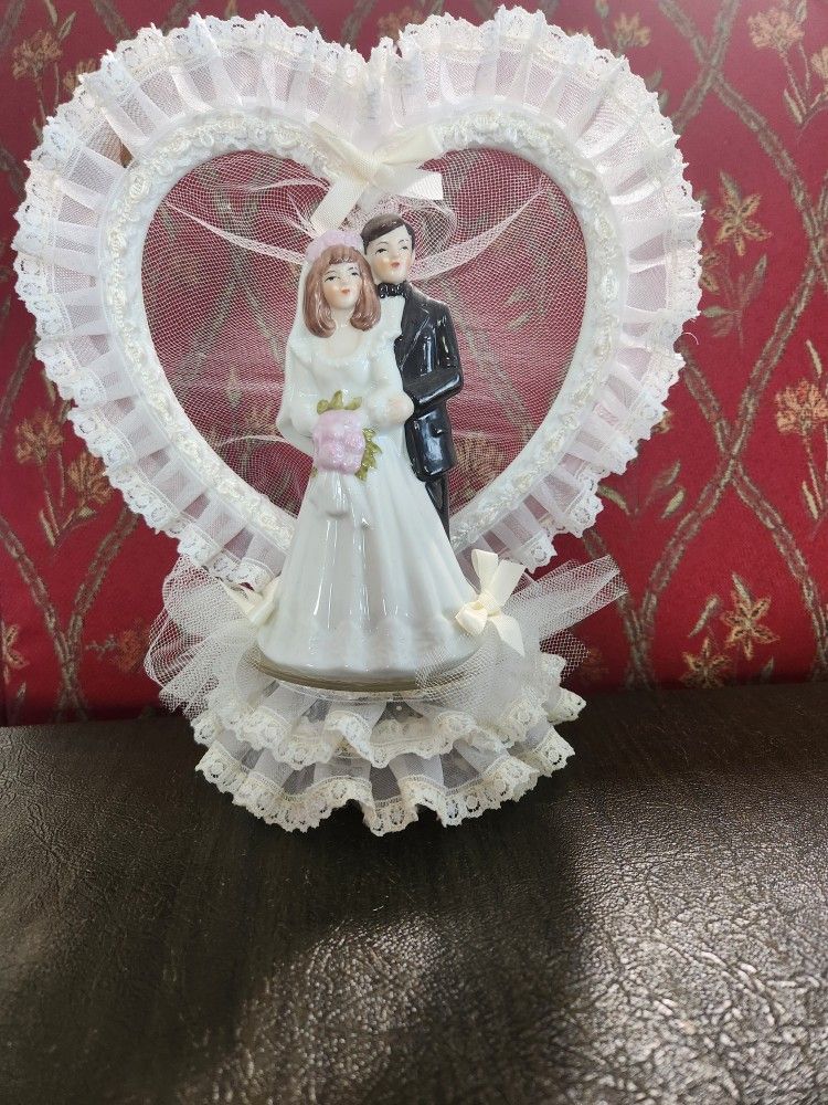 Ceramic Couple Heart Shape Cake Topper