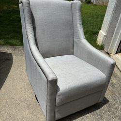 Swivel Rocking Chair 