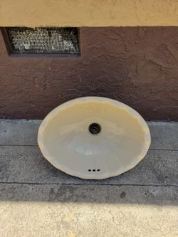 Vintage Bathroom Sink 