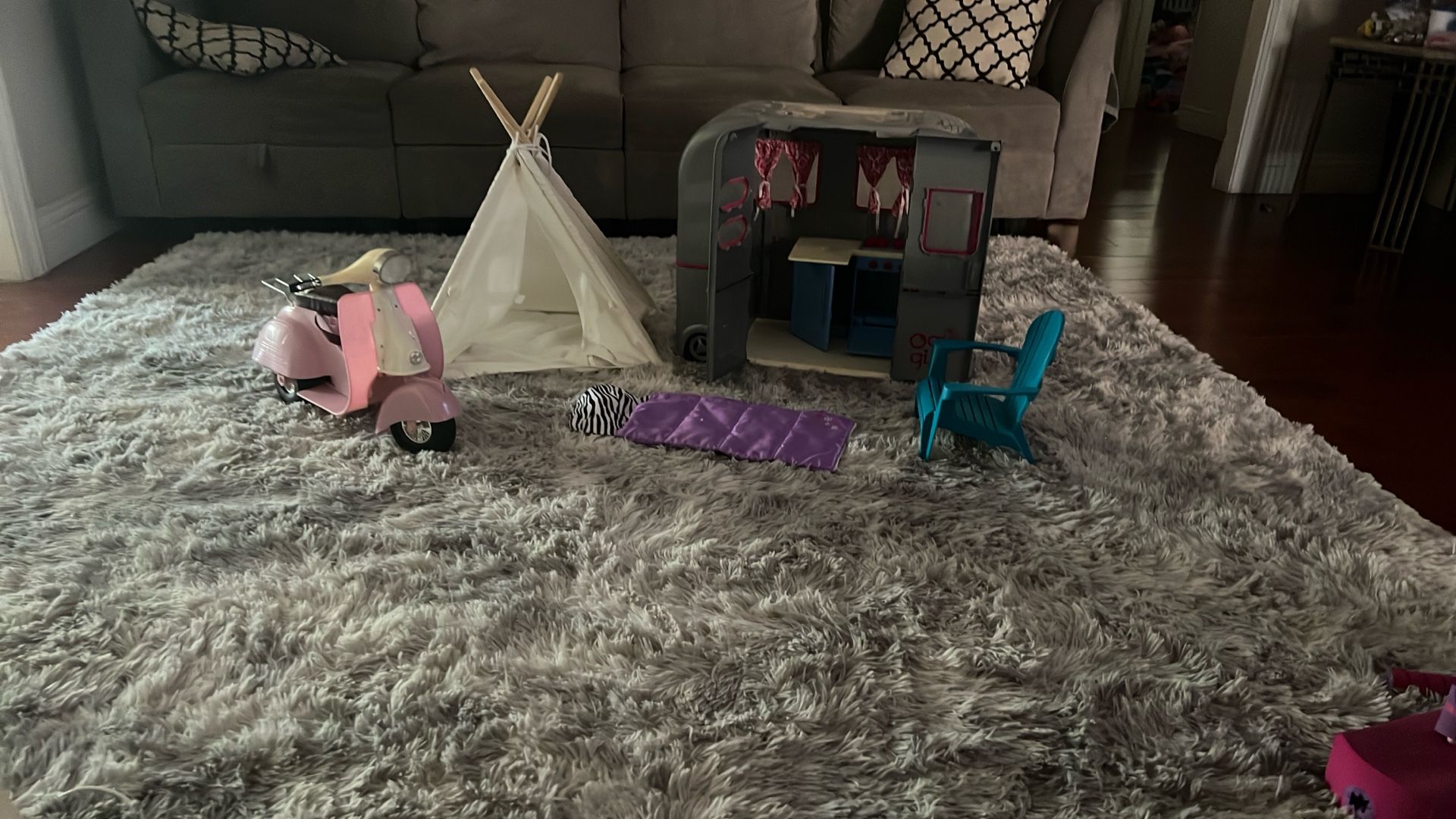 Our Generation Size Doll Camper/American girl size