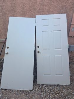 2 DOORS